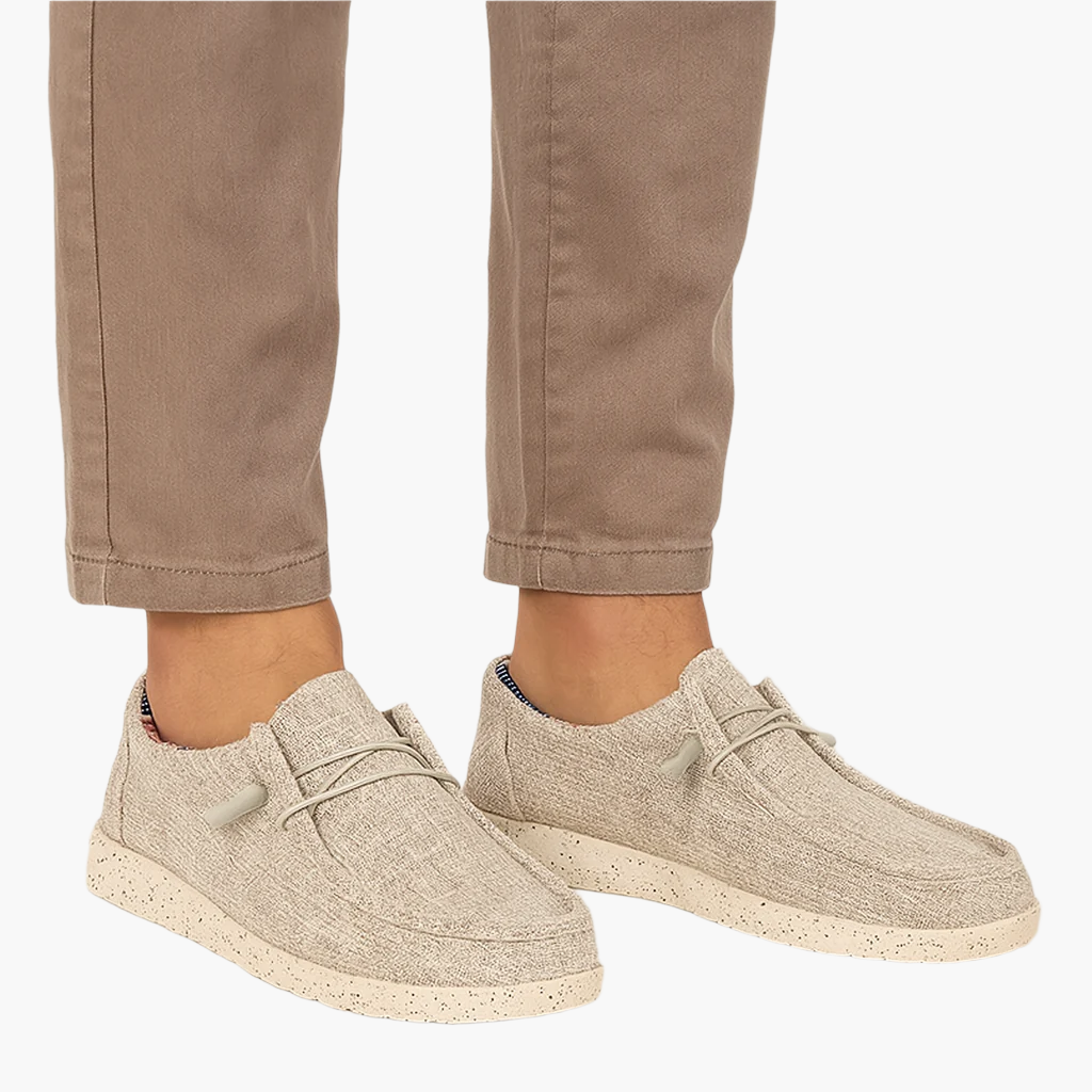 Praktische Herren Loafer, leichte Slip-On Schuhe für Freizeit und Komfort.
