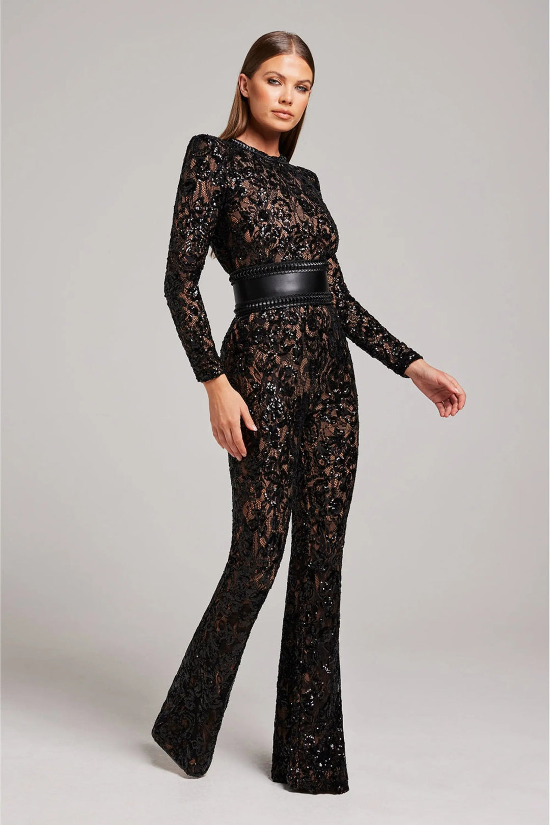 Eleganter Damen Bodysuit in Elfenbein, figurbetont und komfortabel. Vielseitiges Fashion-Basic für jeden Anlass.
