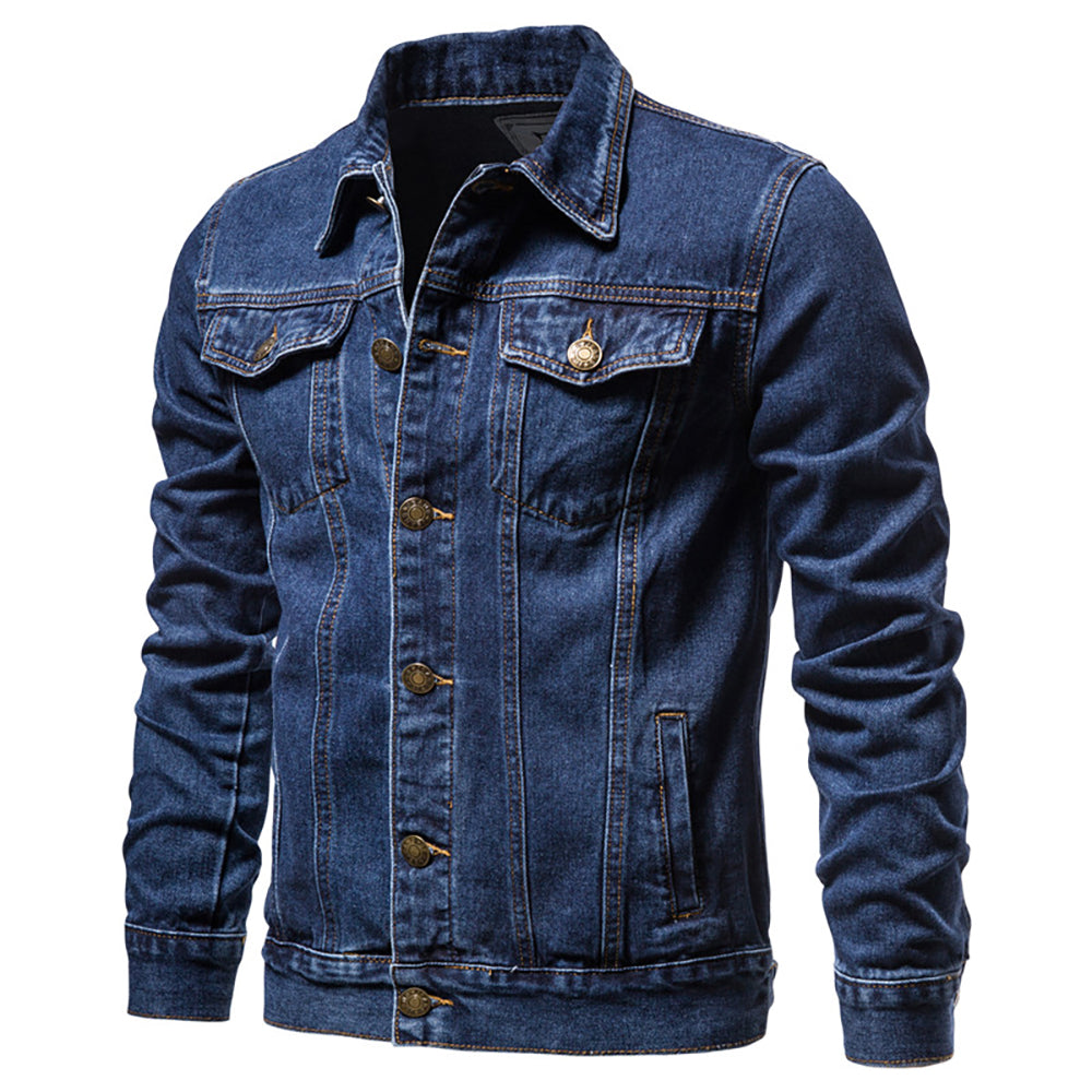 Nahaufnahme des Kragens und der Knopfleiste der klassischen Herren Jeansjacke Darrel.