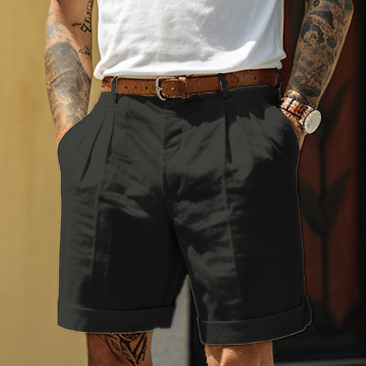 Elegante Bundfalten-Herrenshorts Erick, ideal für stilvolle Freizeit- & Sommeroutfits. Lässig & komfortabel.