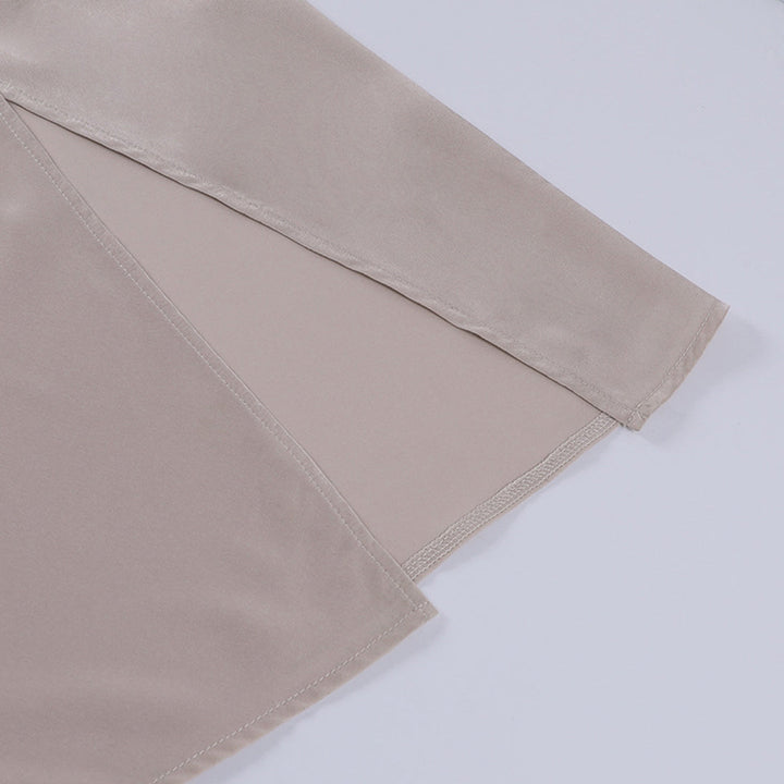 Verführerisches Abendkleid Elara, Spaghettiträger, rückenfrei & drapiert, für einen unvergesslichen Auftritt.