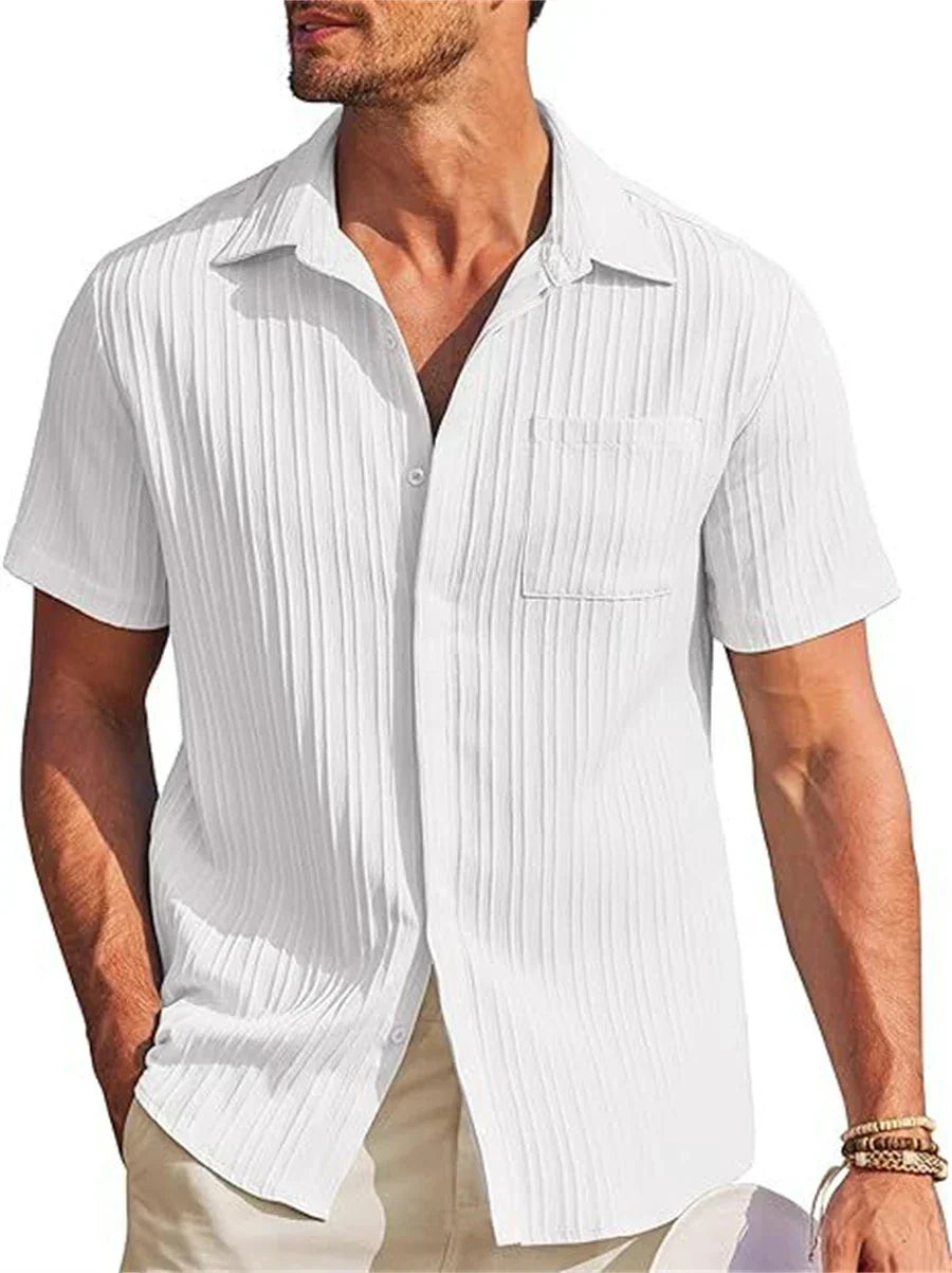 Modernes Herren Leinenhemd Jonas, kurzärmelig, für einen entspannten & stylischen Sommer-Look.