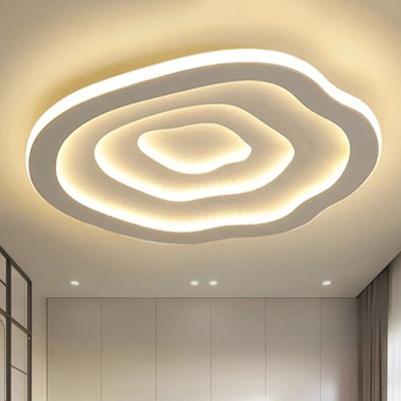 Elegante LED-Deckenleuchte aus Acryl mit wellenförmigem Design. Einstellbare Farbtemperatur für Schlafzimmer.