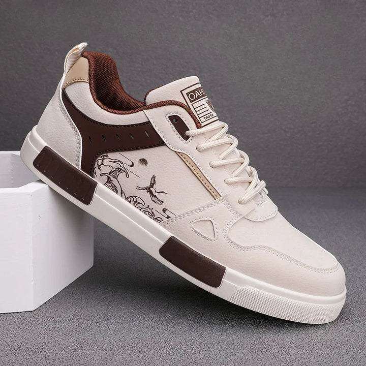 Herren Sneakers mit Wellendesign in Braun, ideal für stilvollen Alltagskomfort.