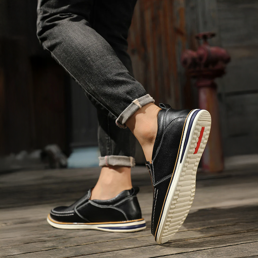 Hochwertige Herren Loafer als bequeme Alltagsschuhe. Elegante Slip-On Schuhe für Büro, Reise & Freizeit. Hoher Tragekomfort.