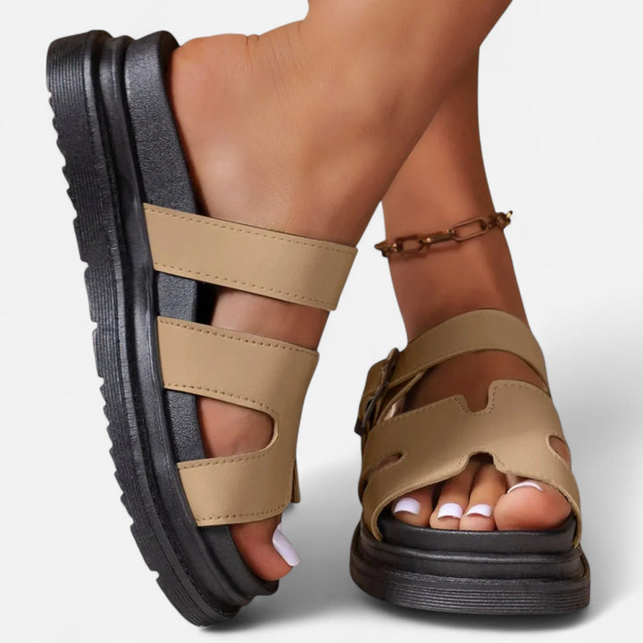 Leichte, atmungsaktive Damen Walkingschuhe in stilvollem Design. Perfekt für lange Spaziergänge & täglichen Komfort.