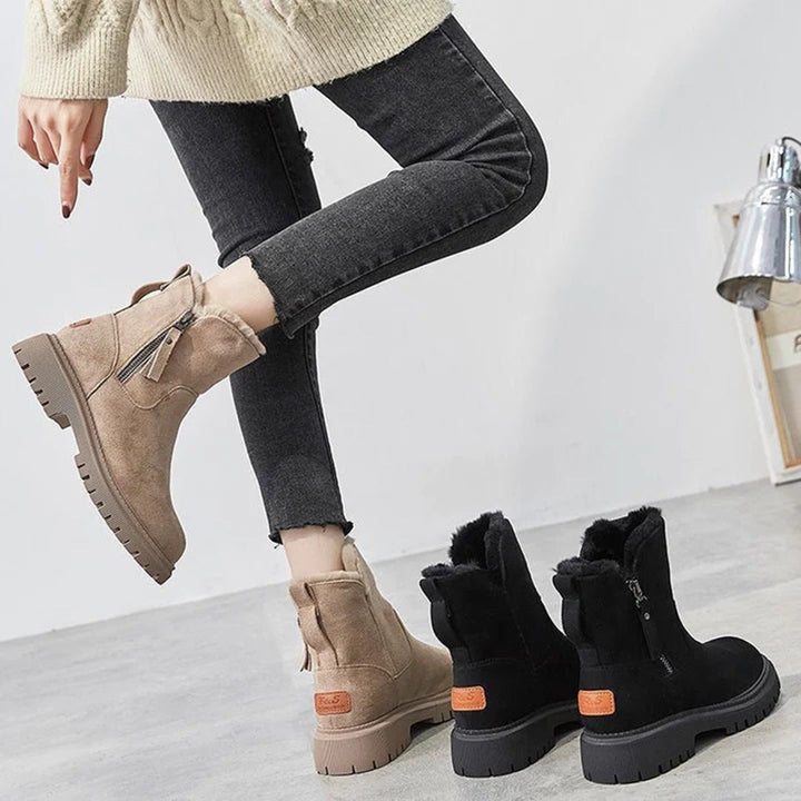 Bequeme Damen-Stiefel mit Warmfutter. Gefütterte, rutschfeste Herbststiefel für hohen Tragekomfort den ganzen Tag.