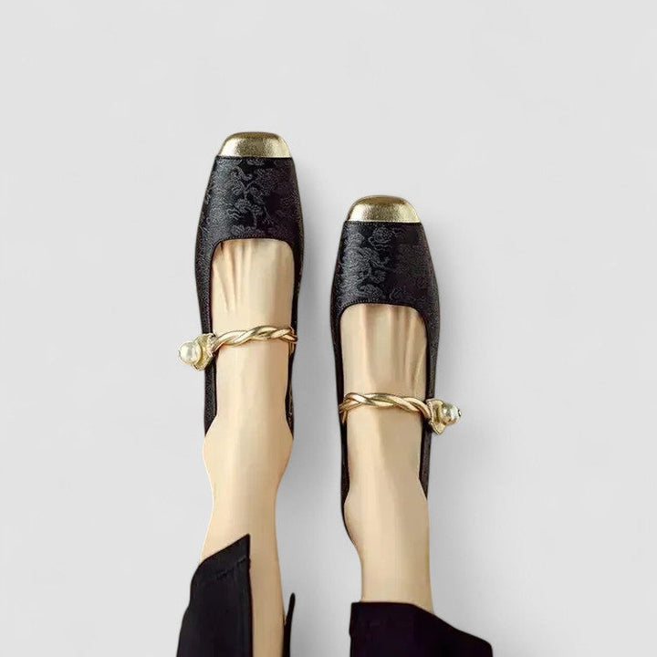 Vielseitige Mary Jane Damen-Schuhe mit komfortabler Fußgewölbestütze, perfekt für jede Gelegenheit.