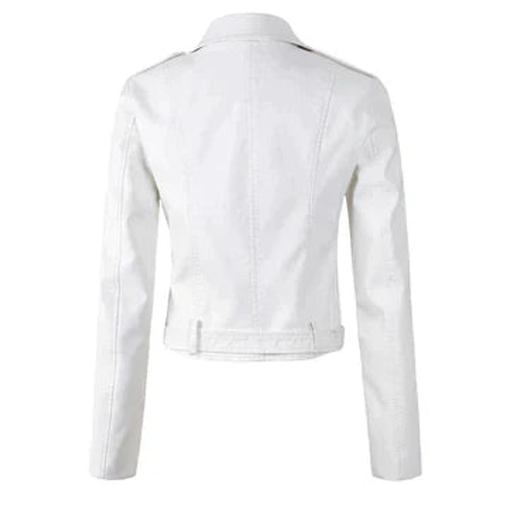 Weiße Damen Bikerjacke. Moderne Kurzjacke mit Gürtel und asymmetrischem Reißverschluss, stilvoll für jede Dame.