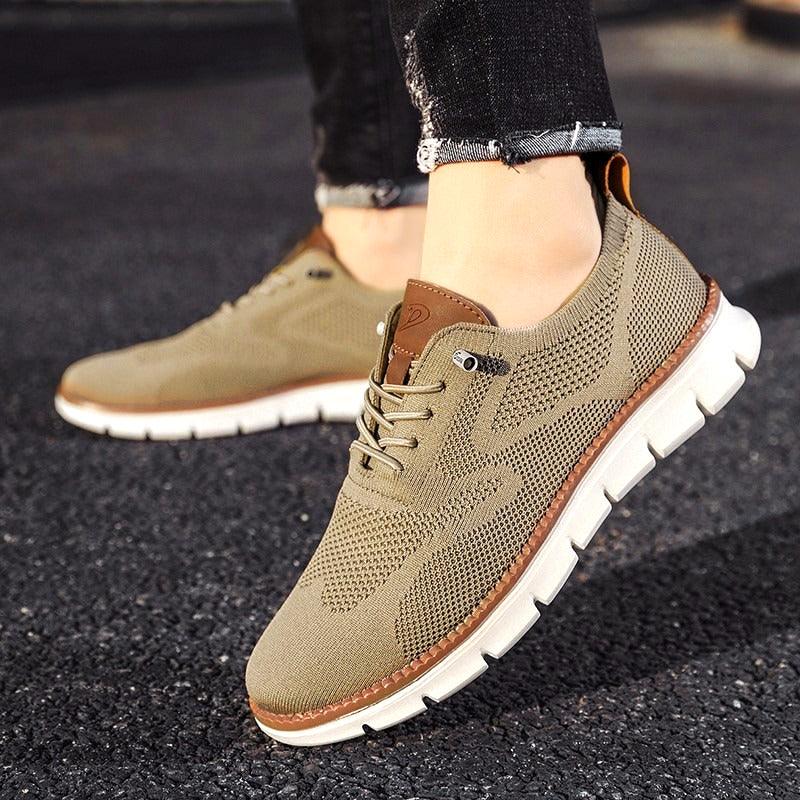 Komfortable Herren Freizeitschuhe in Dunkelblau, perfekt für den urbanen Lifestyle. Leichtgewichtige Alltagsschuhe.