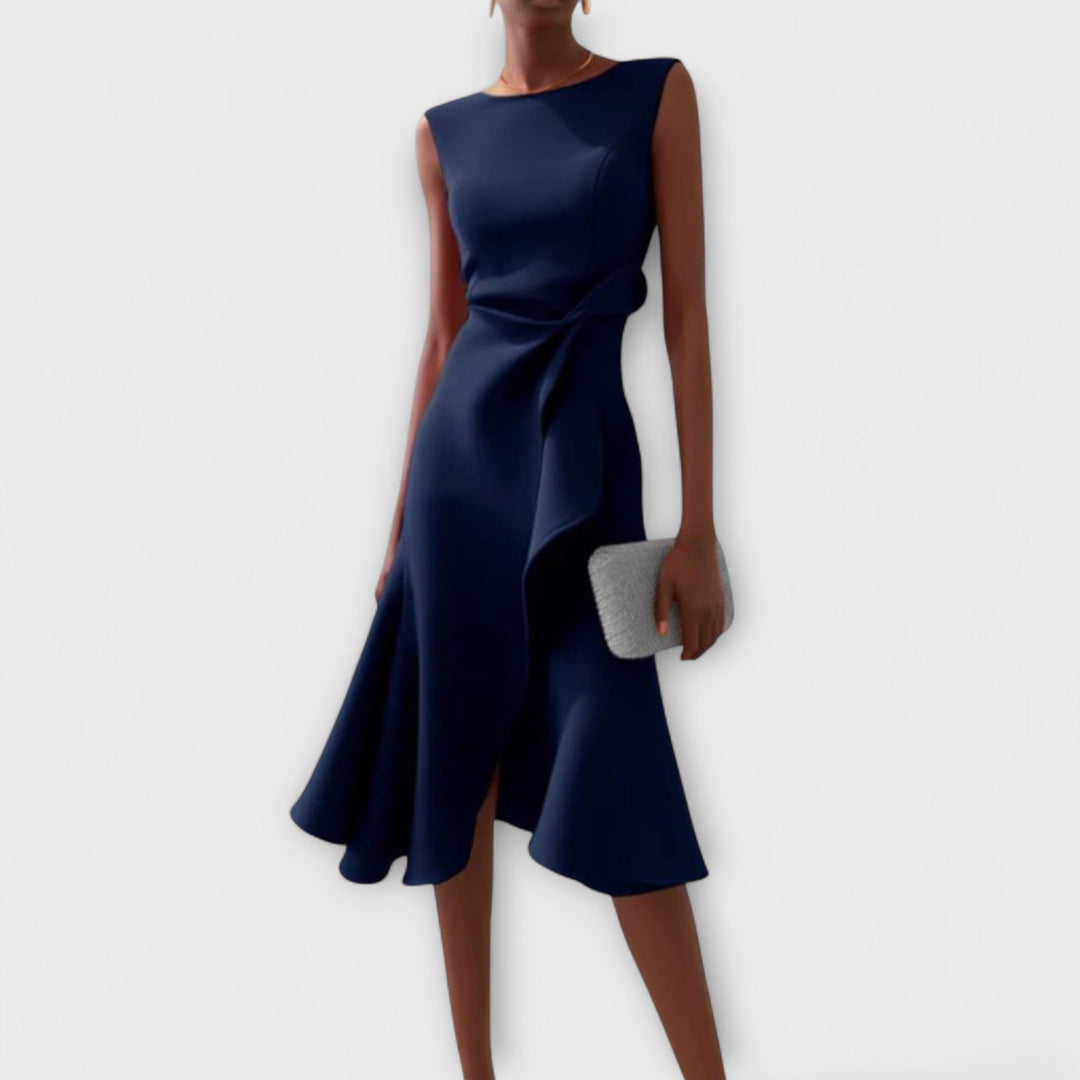 Stylisches asymmetrisches Midi-Abendkleid für Damen mit elegantem Faltenwurf.