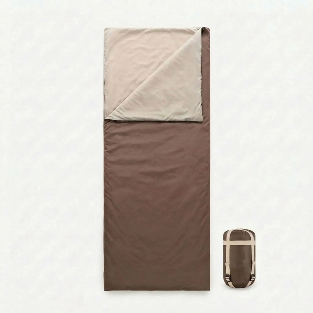 Robuster, leichter Deckenschlafsack mit Reißverschluss, ideal für Camping, Wanderungen & Outdoor-Erlebnisse.