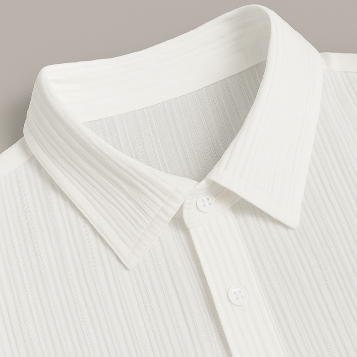 Komfortables Herren Casual Zweiteiler Set mit Kurzarm. Vielseitige Freizeitkleidung für Sommer.