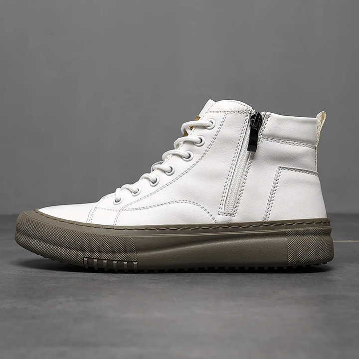 Bequeme Herren Herbststiefel, High-Top Design, schwarz. Gedämpfte Schnürschuhe, ideal für Freizeit & Kälte.