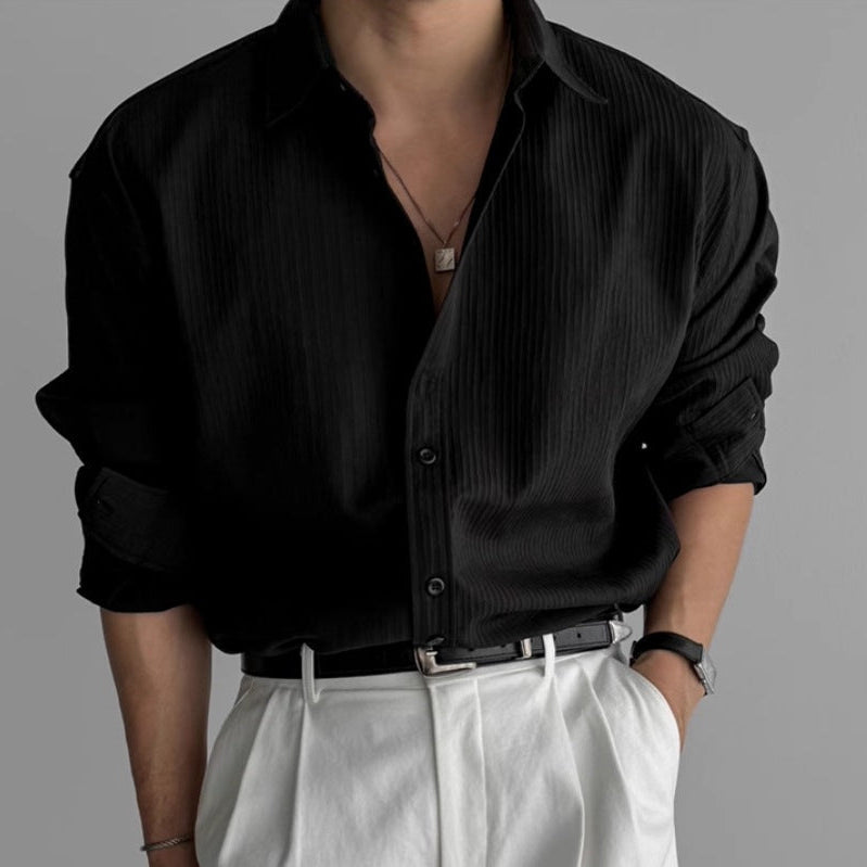 Elegantes Herren Langarmhemd mit Plissee. Perfekt für Business Casual, Freizeit und festliche Anlässe.
