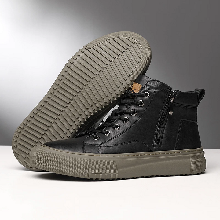 Warme, rutschfeste Herren High-Top Stiefel, schwarz. Robuste Herbst- und Winterschuhe mit bequemer Dämpfung.