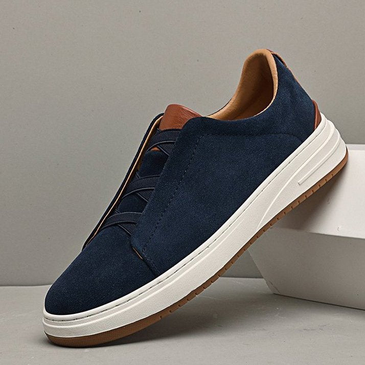 Bequeme Herren Slip-On Sneaker, flexibel und leicht, mit gepolsterter Sohle für maximalen Komfort im Alltag.