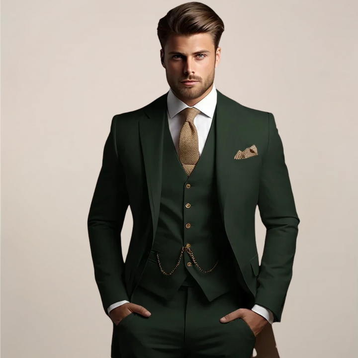 Herren-Anzugset Yannick dreiteilig: Sakko, Weste, Hose. Perfekter Slim Fit für elegante Herrenmode.