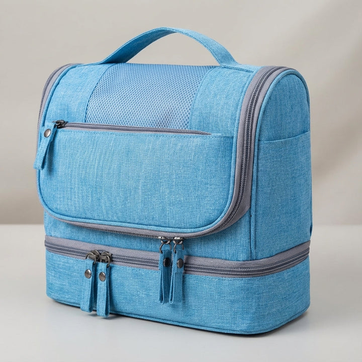 Robuste Reisetasche für Kosmetik und Hygieneartikel, mit zwei separaten Fächern für beste Organisation.