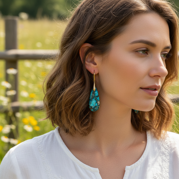 Elegante Damen Ohrringe mit Kaiserjaspis Edelsteinen, Naturstein-Tropfen-Design, ideal als Statement Schmuck für Frauen.