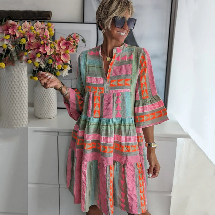 Elegantes Boho Damen A-Linien Frühlingskleid mit V-Ausschnitt und Rüschen, ideal für Alltag und besondere Anlässe.