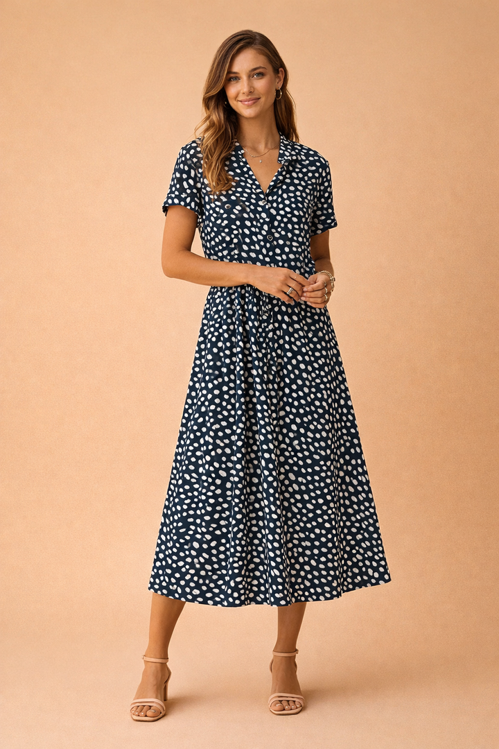 Vielseitiges Boho-Damenkleid, knielang, elegant und bequem für jeden Sommeranlass.