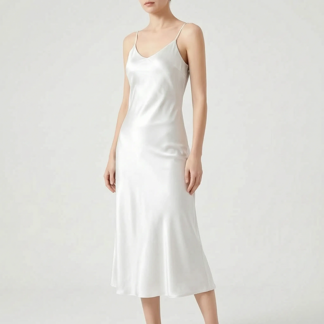 Elegantes Damen Sommerkleid "Charlotte" mit dünnen Trägern. Fließende A-Linie, ideal für warme Tage.