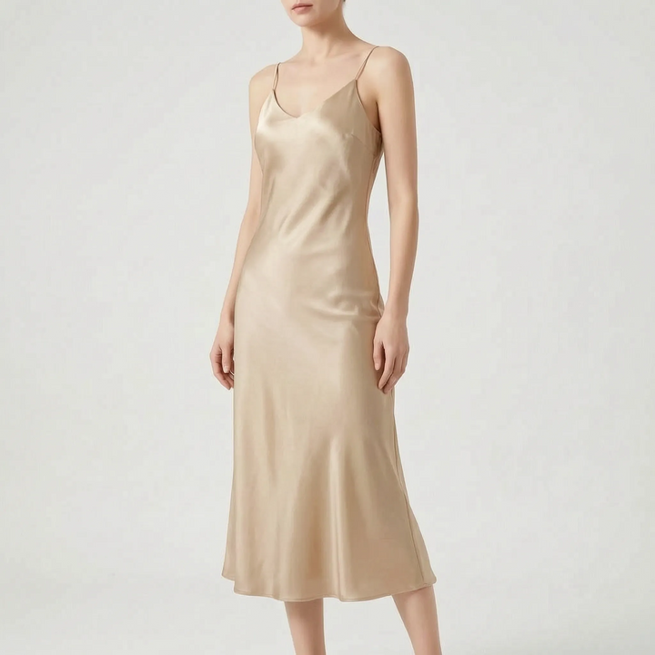 Schickes Damen A-Linien-Kleid mit V-Ausschnitt und Trägern. Vielseitiges, elegantes Midikleid.