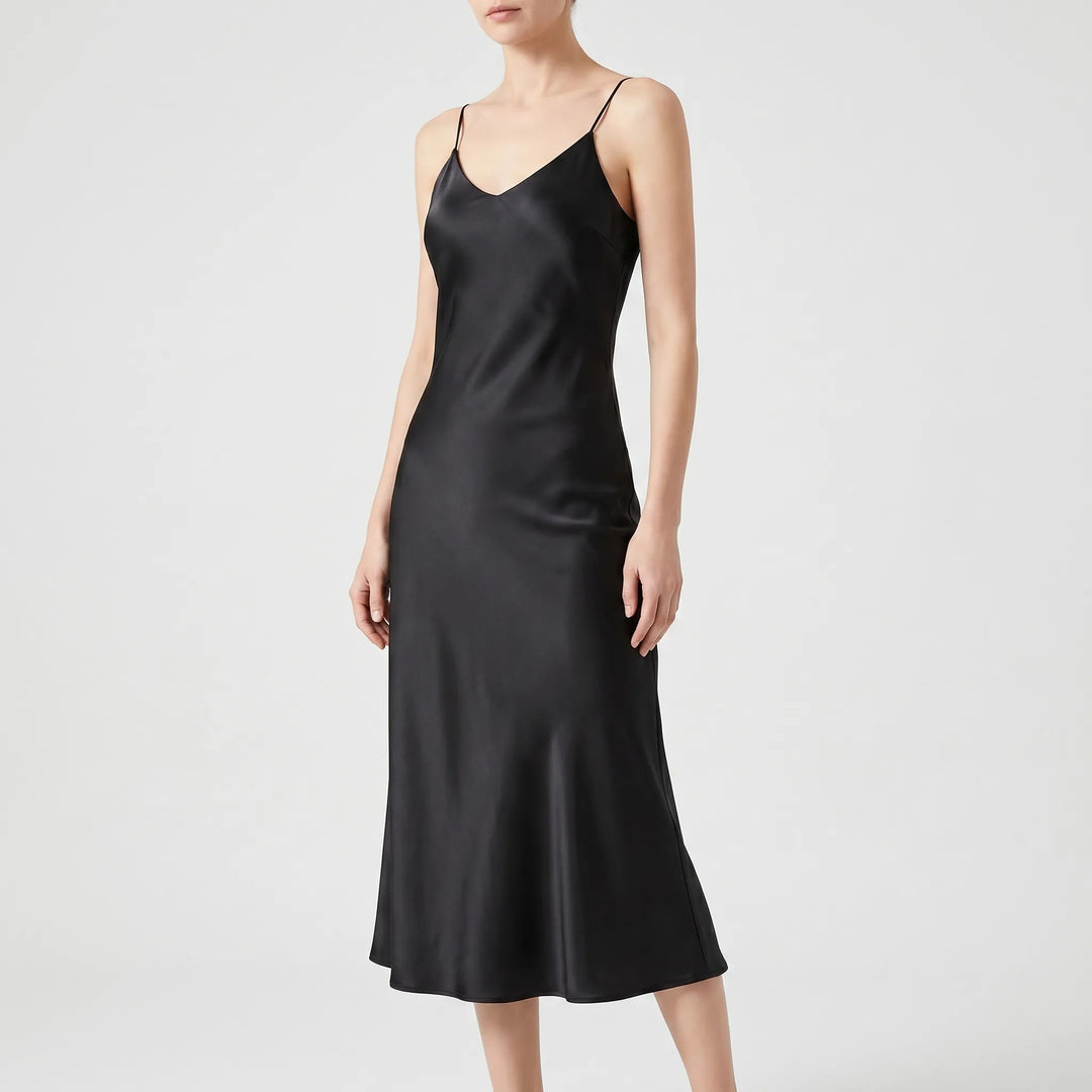 Das Damen Midikleid "Charlotte": Ein elegantes Trägerkleid mit femininem Schnitt für jeden Anlass.