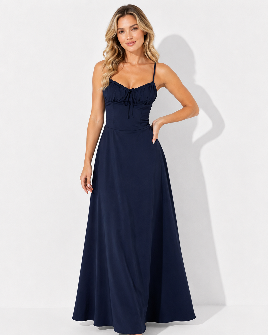 Elegantes Damen Schnürkleid mit figurbetonendem Korsett-Oberteil. Perfektes Abend- & Partykleid.