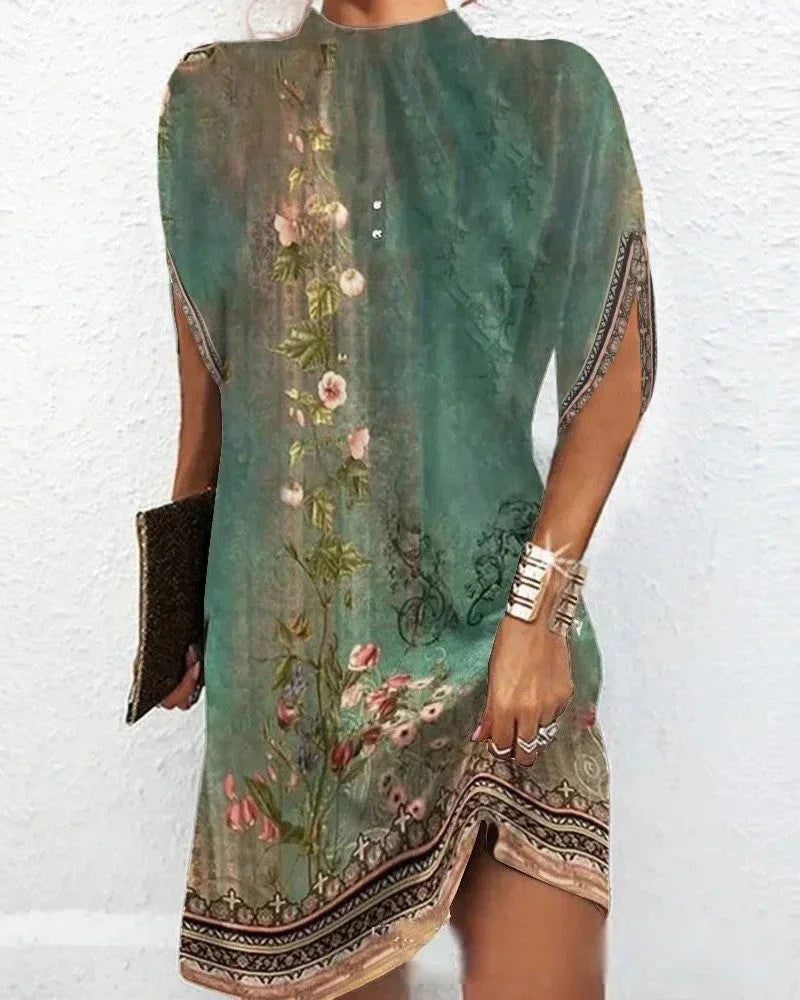 Kurzes festliches Damenkleid mit eleganten Fledermausärmeln, perfekt für Partys und Abendveranstaltungen.