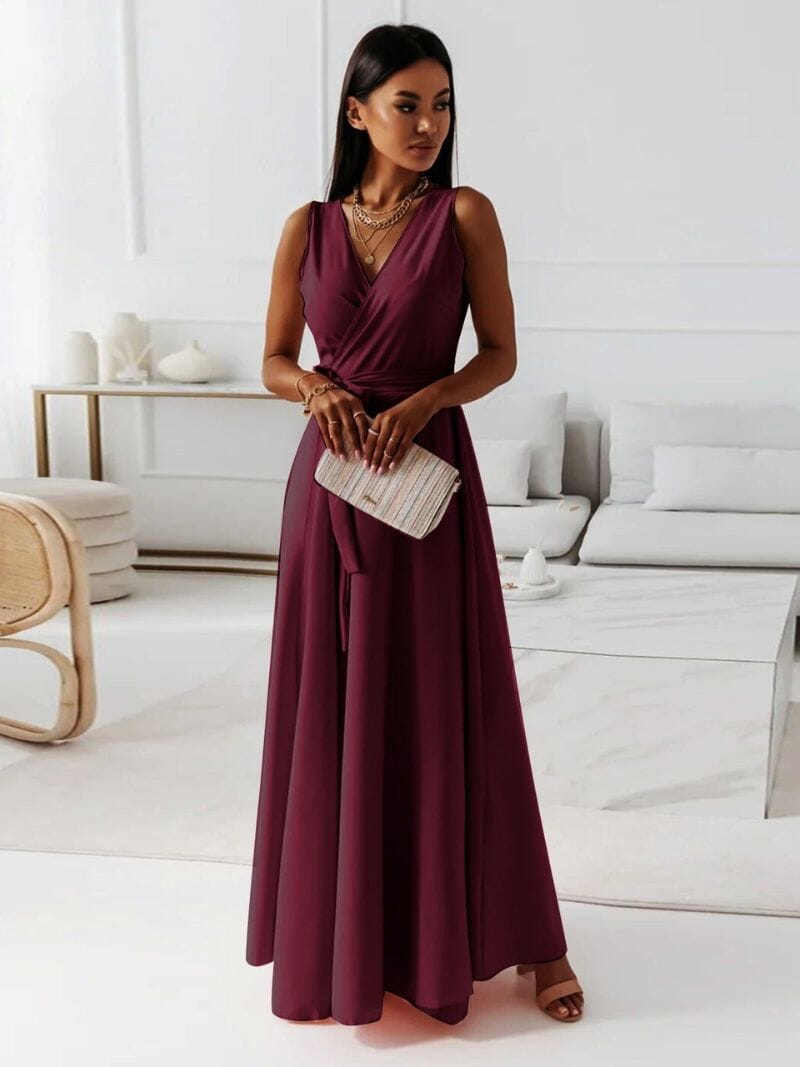 Elegantes Damen Maxikleid mit V-Ausschnitt, perfekt für Sommerabende und festliche Anlässe.