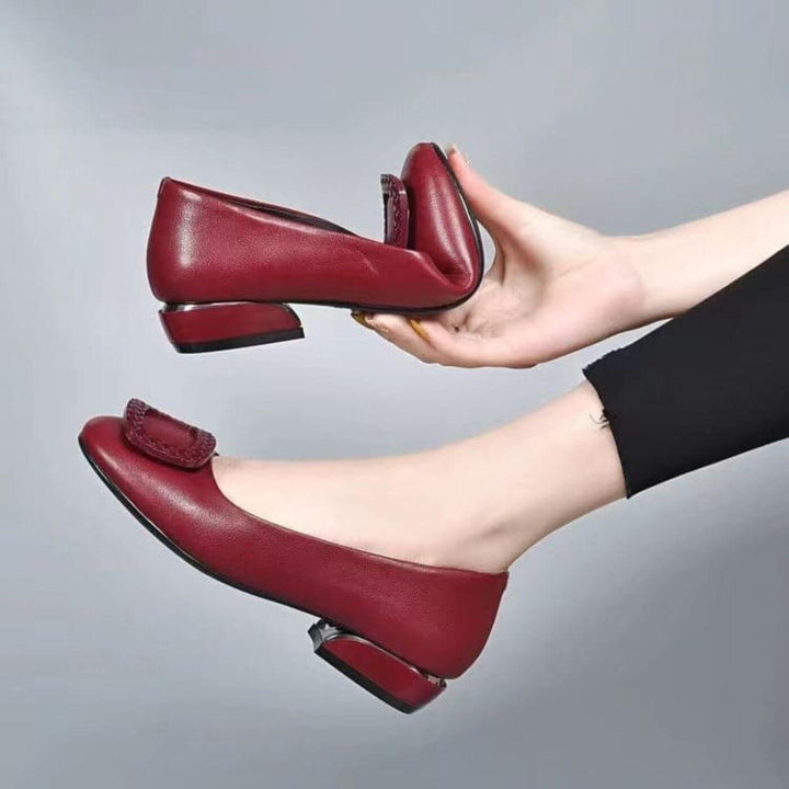 Orthopädische Damen Komfortschuhe für entspannte Füße, ideal für gesundes Gehen und den Alltag. Bequem und fußschonend.