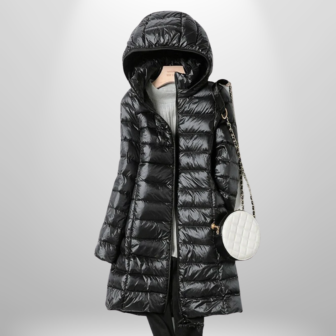 Rückansicht: Ultraleichte Damen Steppjacke. Moderner Schnitt, perfekt für Alltag und Reise.