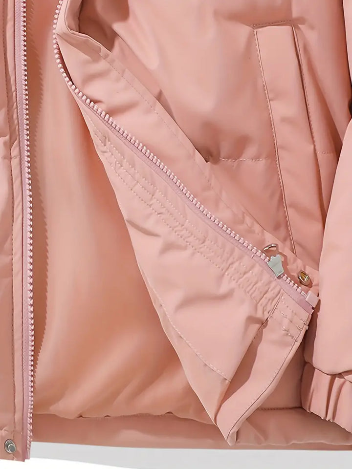 Klassische Damen Steppjacke, olivgrün, warm & bequem für den Winter.