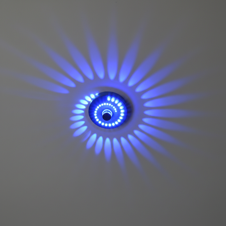 Designer LED-Spirallicht Spiralyze. Energieeffiziente Wand-/Deckenleuchte mit Ambientebeleuchtung & Farbwechsel.
