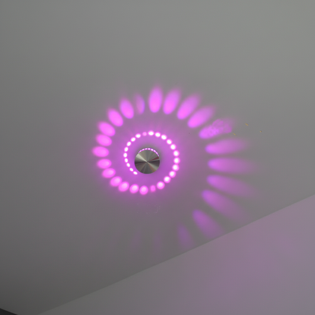 Vielseitige Designer-LED-Leuchte Spiralyze. Stimmungslicht mit Spiralmuster, ideal für Wand oder Decke.