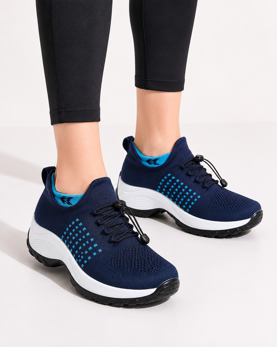 Unterstützende Damen Komfortschuhe für ergonomischen Halt; reduzieren Fußschmerzen effektiv & bequemes Tragen.