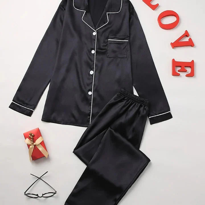 Damen Pyjama Set Langarm, purpurrot. Weicher Schlafanzug für Damen, perfekt als gemütliche Homewear.