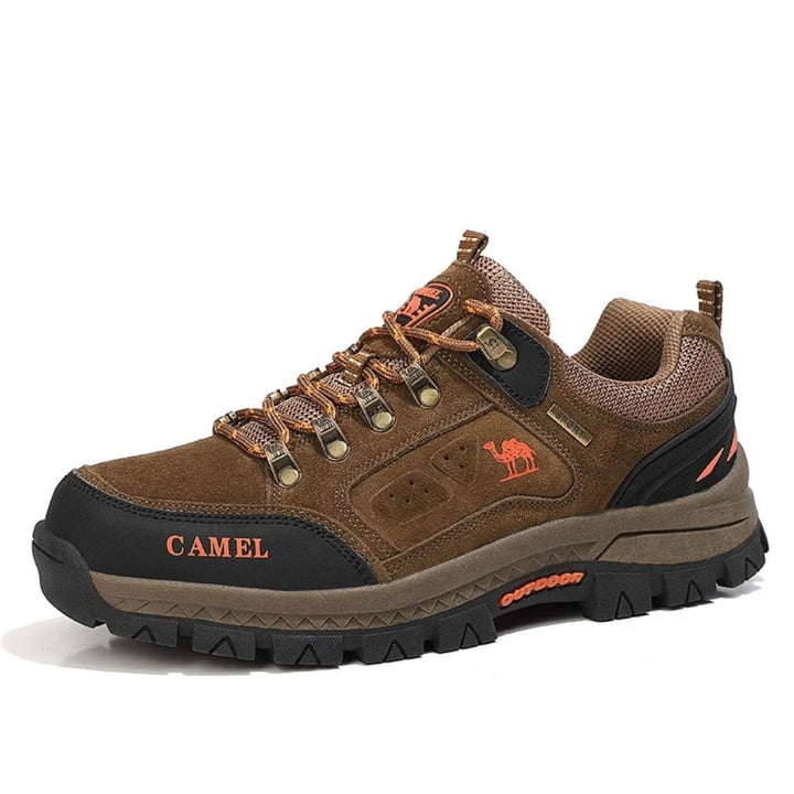 Atmungsaktives Obermaterial der Herren Wanderschuhe für optimalen Komfort bei langen Outdoor-Touren.