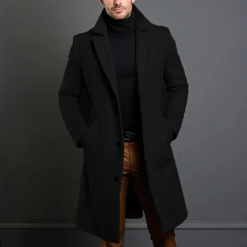 Eleganter Herren Trenchcoat, lang, klassisch, für Business & Freizeit. Zeitloser Herrenmantel in Schwarz.