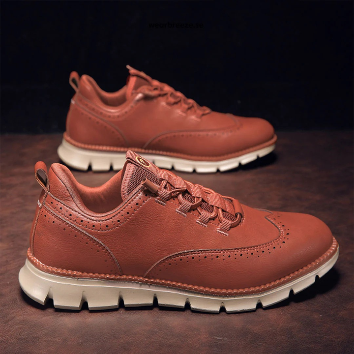 Vielseitige Herren Oxford Schnürschuhe in Braun, Business-Look mit Memory-Schaum für Komfort.