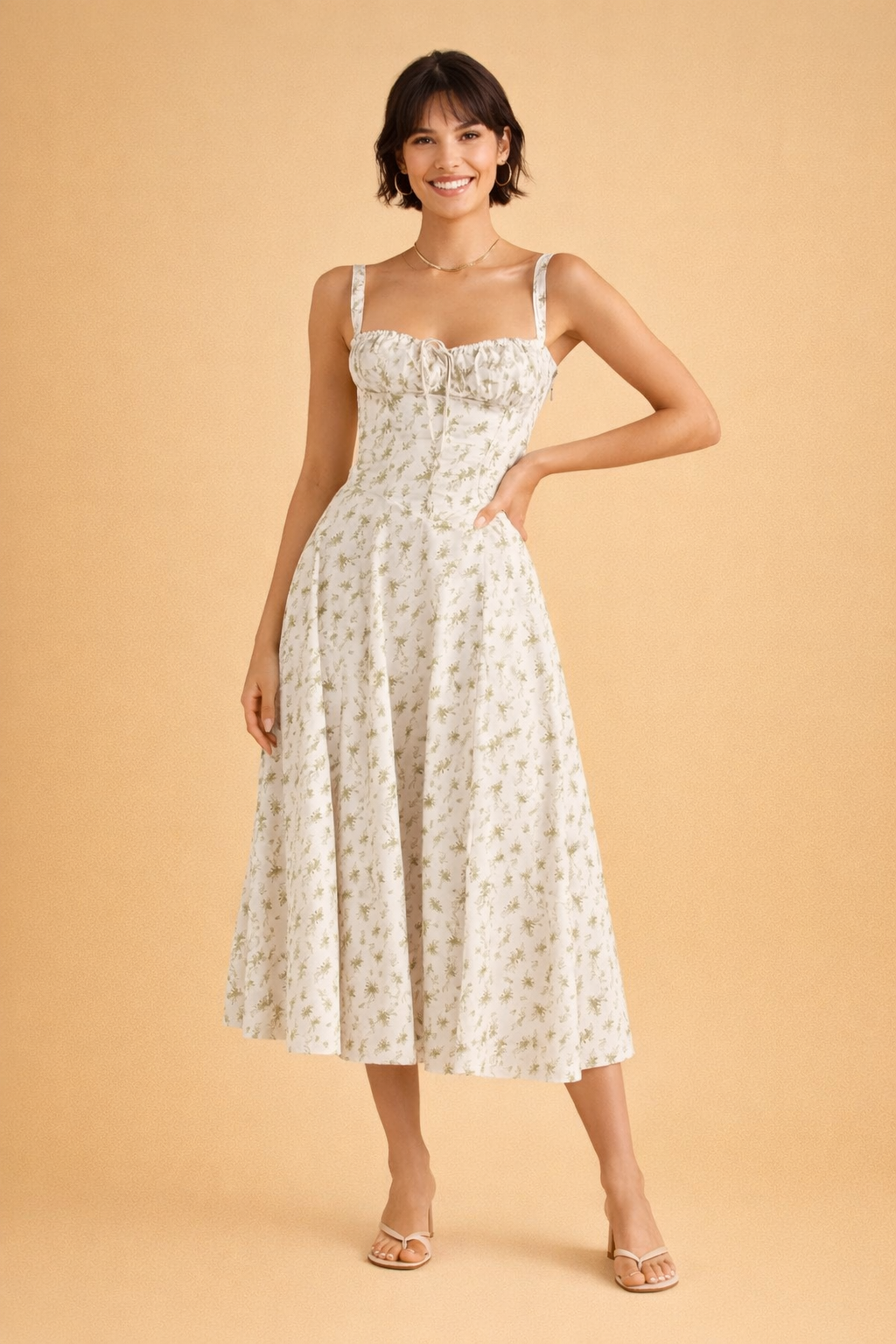 Stilvolles Festkleid für Damen, elegant geschnitten, geeignet als Hochzeitsgastkleid.