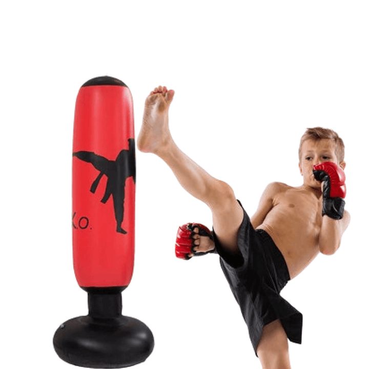 Aufblasbarer Boxsack freistehend für effektives Fitness-Training zu Hause; ideal für Kraft & Ausdauer.