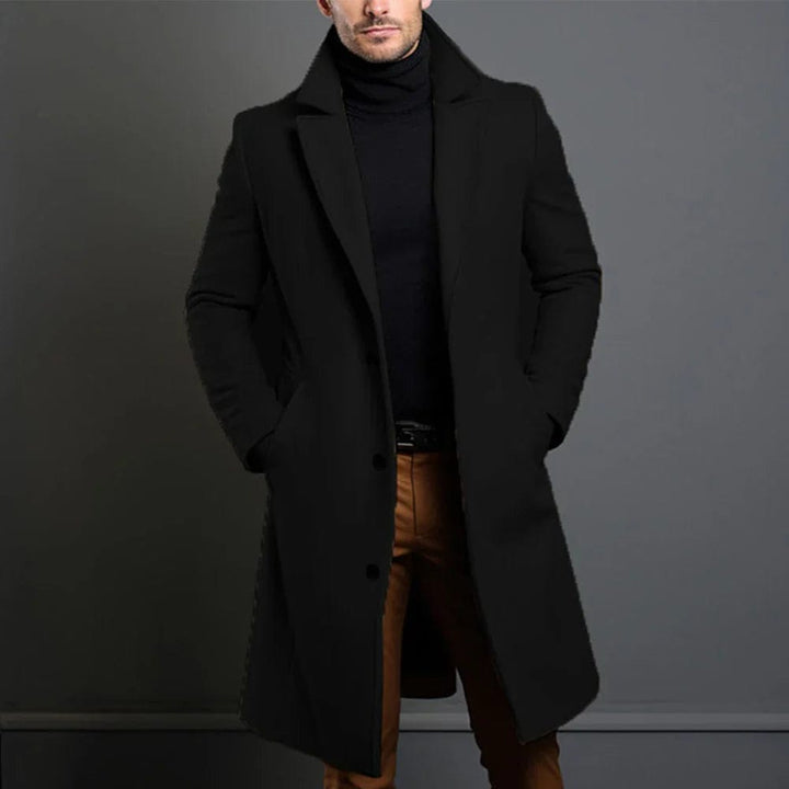 Stilvoller Herren Wintermantel mit klassischem Schnitt, warm & komfortabel, perfekt für kalte Tage im Alltag & Business.