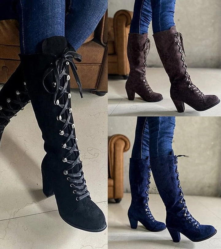 Warme & bequeme Damen Schnürstiefel in Schwarz, ideal für Herbst & Winter. Elegante Stiefeletten mit Absatz.