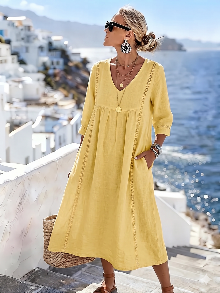 Elegantes Damen Spitzenkleid mit Patchwork-Details, modisch & luftig für den Sommer.