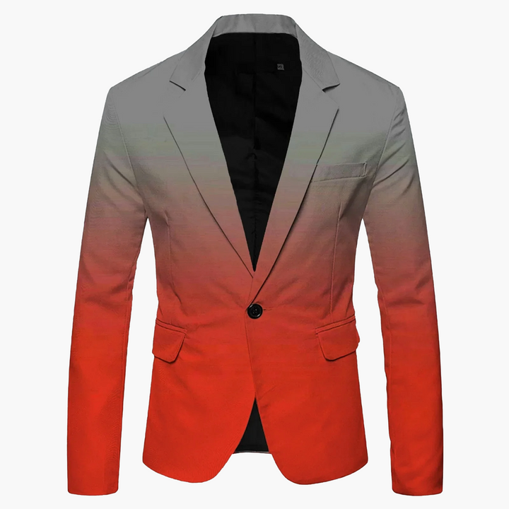 Modell trägt elegantes Herren Slim Fit Sakko, tiefblau, Ein-Knopf Blazer für Abendveranstaltungen.