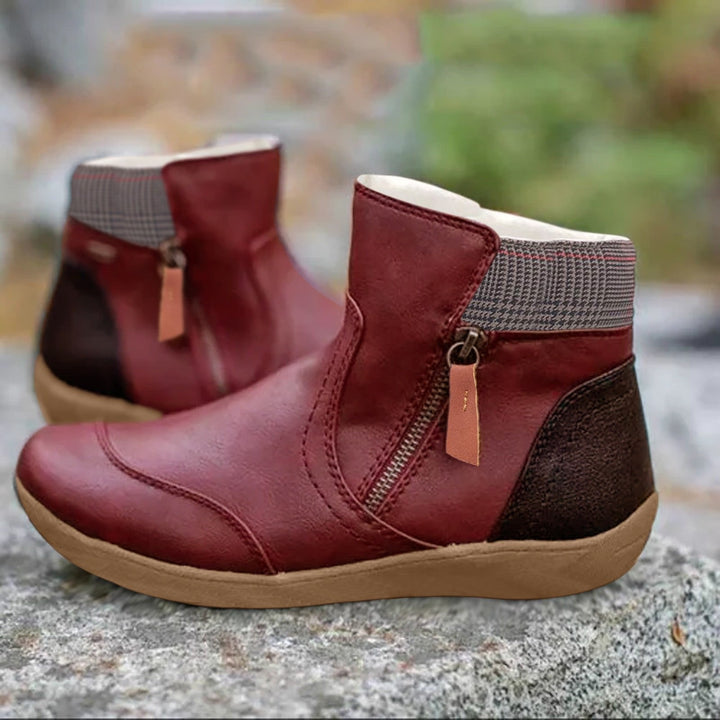 Stilvolle Damen Reißverschluss-Stiefeletten, bequem & elegant. Perfekt für Herbst- & Winteroutfits.