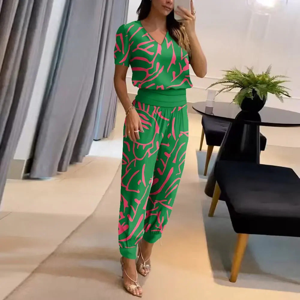 Damen Chic-Overall, locker fallend, bedruckt für Herbst. Modischer Jumpsuit, komfortabel und stilvoll.